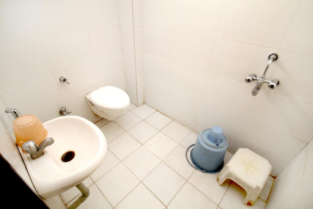 Hotel Gomatgiri Aurangābād Extérieur photo