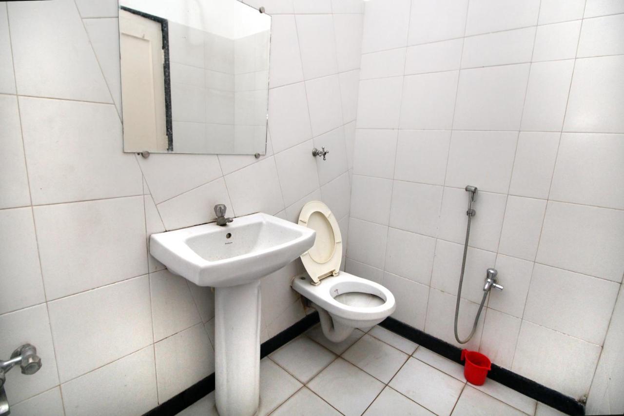 Hotel Gomatgiri Aurangābād Extérieur photo
